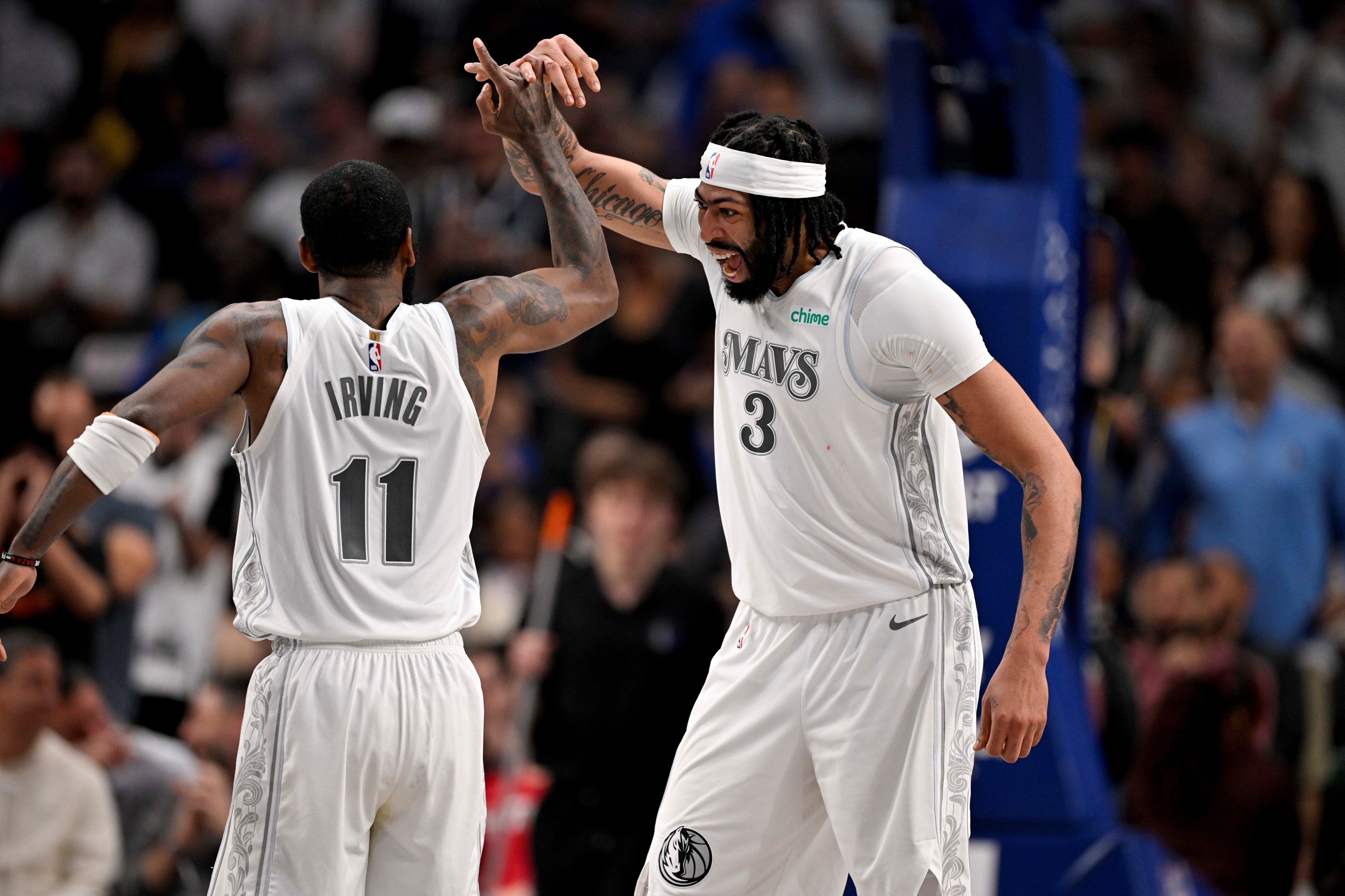 浓眉：我和欧文唯一合体那场让球迷短暂忘了卢卡 但随后我就伤了